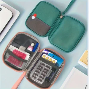 Mini trousse de premiers secours et organisateur de médicaments